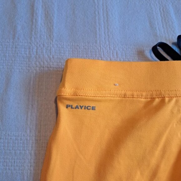 Reebok womens size Medium cropped Play Ice yellow leggings - Picture 2 of 8